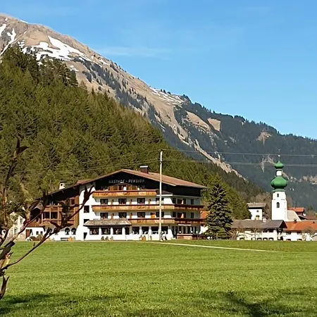 Pensión Schwarzer Adler In Haegerau-steeg Naturpark Lechtal