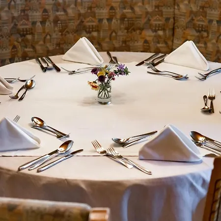 Konukevi Schwarzer Adler In Haegerau-steeg Naturpark Lechtal 3*