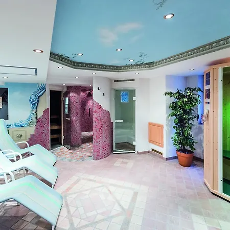 Konukevi Schwarzer Adler In Haegerau-steeg Naturpark Lechtal Steeg